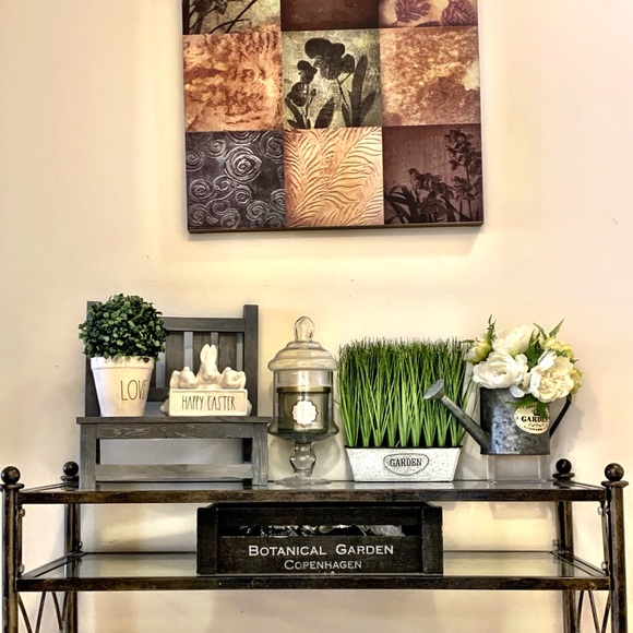 Meet your Posher, Mary - Picture 1 of 1